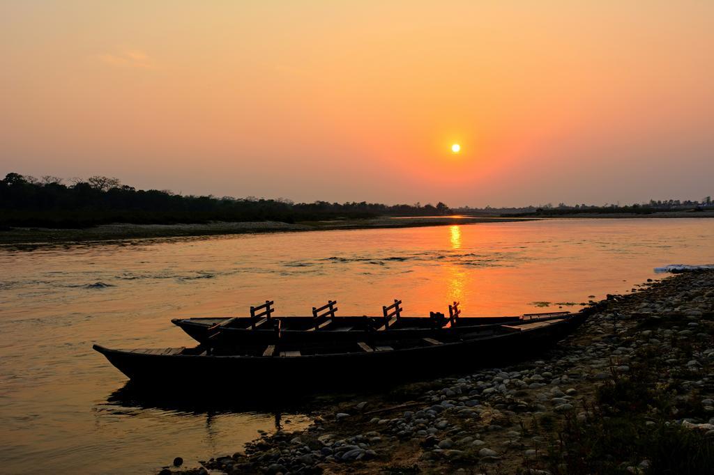 Отель Siddhartha Wildlife Retreat Meghauli Экстерьер фото